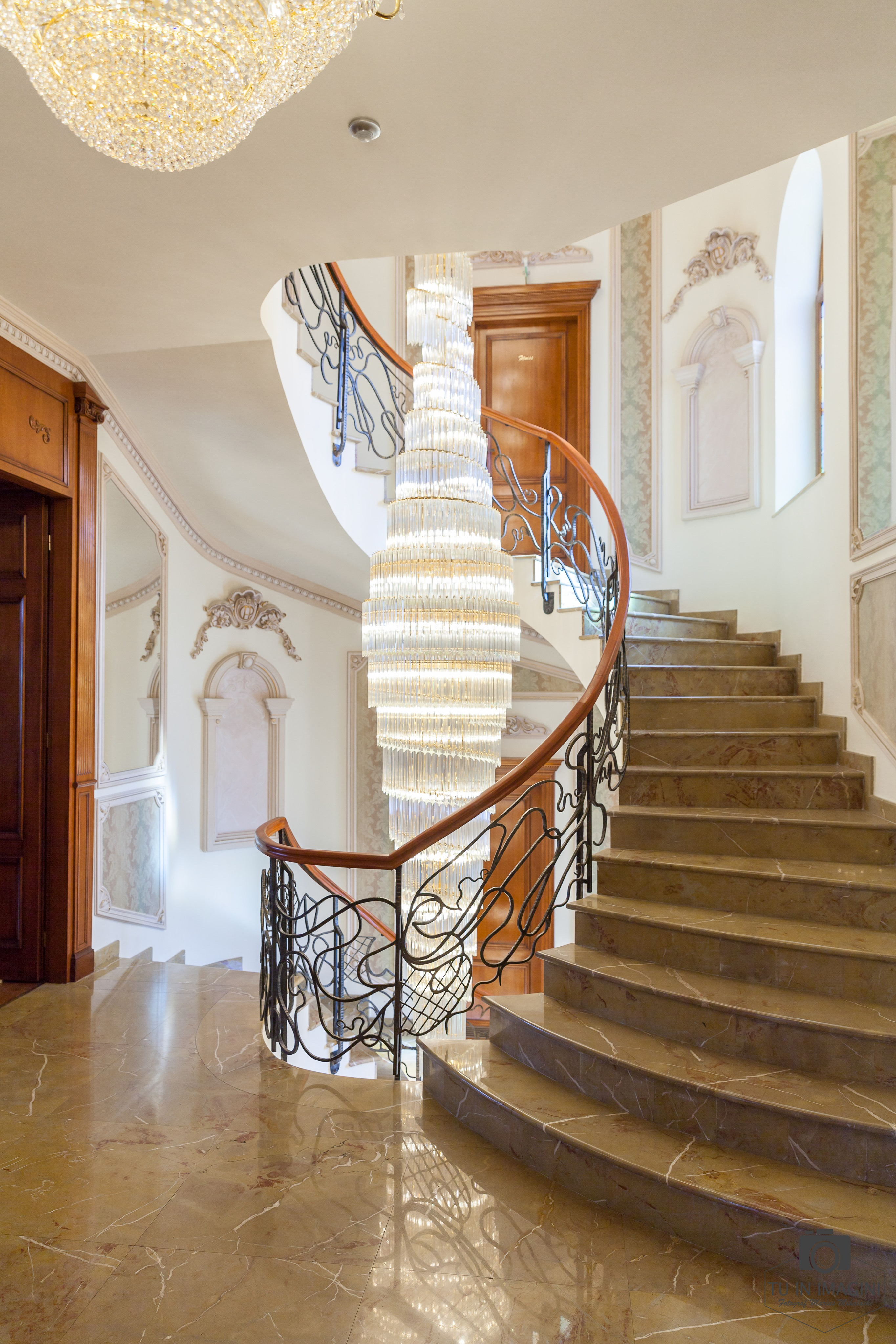 THE SHINY HEART OF SUTER PALACE